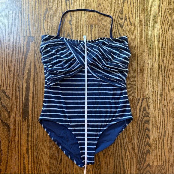 J. Crew Striped One Piece Swimsuit Ruched Sz 10 Bandeau Removeable Strap Barbie - Picture 10 of 10